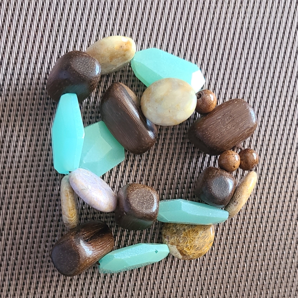 Boho Shic Chunky Wooden and Turquoise Bead Bracelet